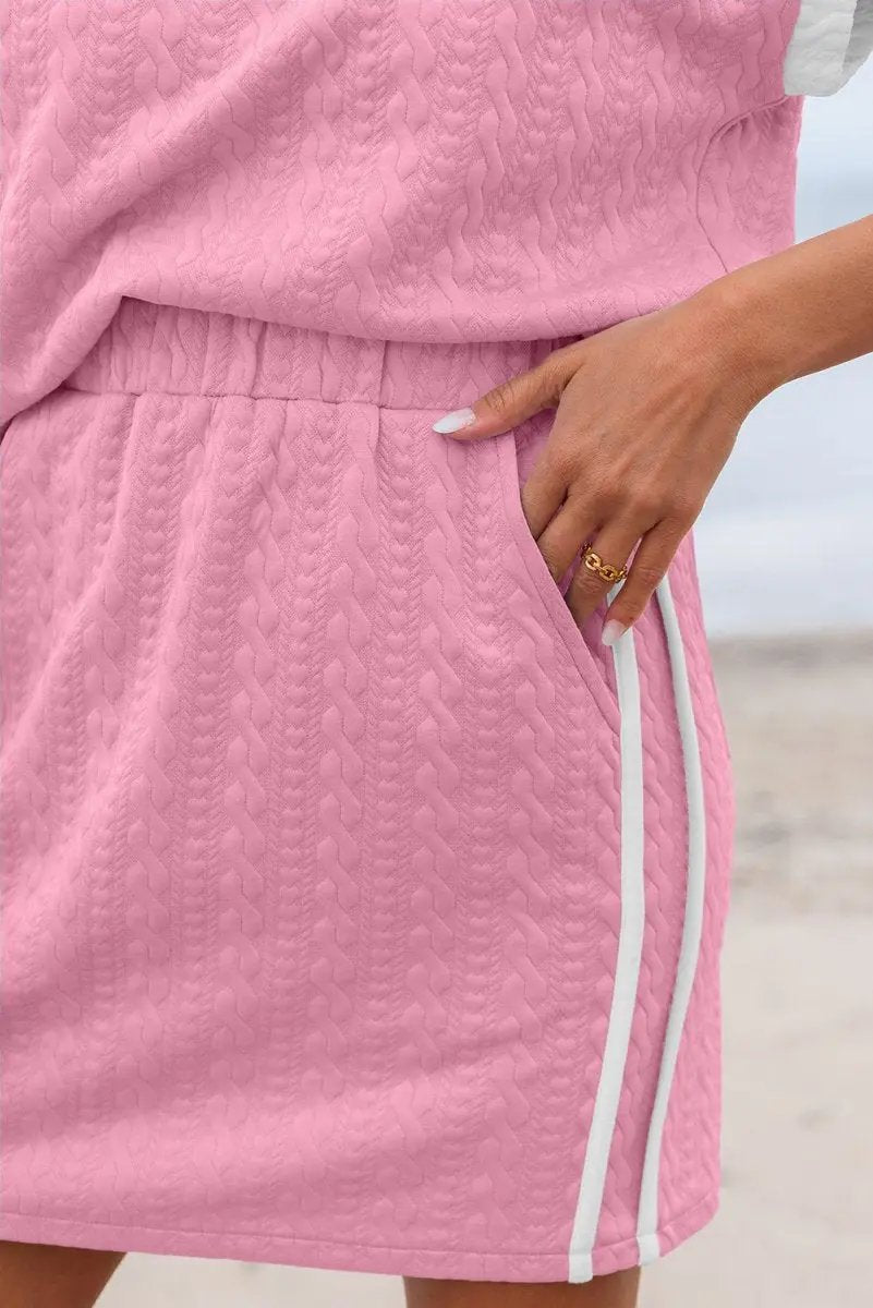 Pink Contrast Trim Textured Crewneck Tee And Pocketed Skirt Set - Love Salve